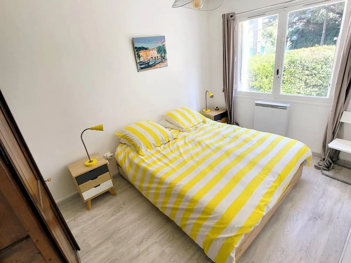 Appartement Six-Fours-les-Plages, 2 pièces, 4 personnes - FR-1-316-232 0*, Six-Fours-les-Plages Francia